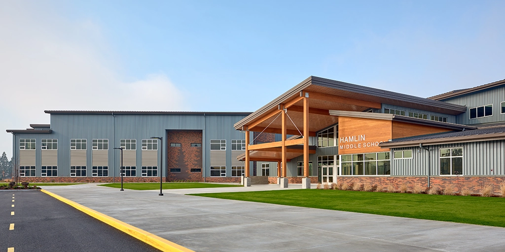 Hamblin-Middle-School-1 Hamlin Middle School featuring AEP Span Box-Rib in Metallic Champagne and Zactique II Metal Siding