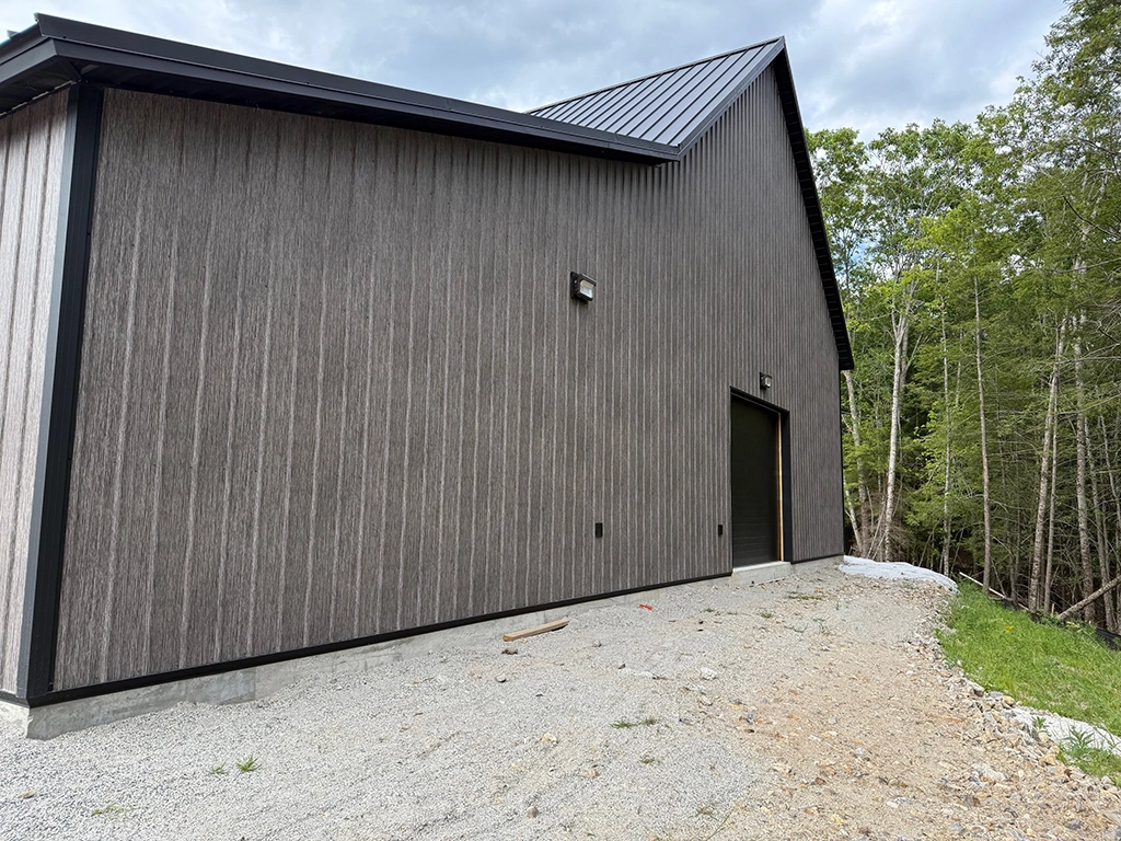 matte-barnwood-barndominium-4