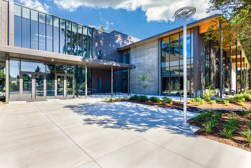 mt-scott-community-ctr-11 Mt. Scott Community Center featuring SpanSeam™, Select Seam®, Box Rib™ and Flush Panel from AEP Span.