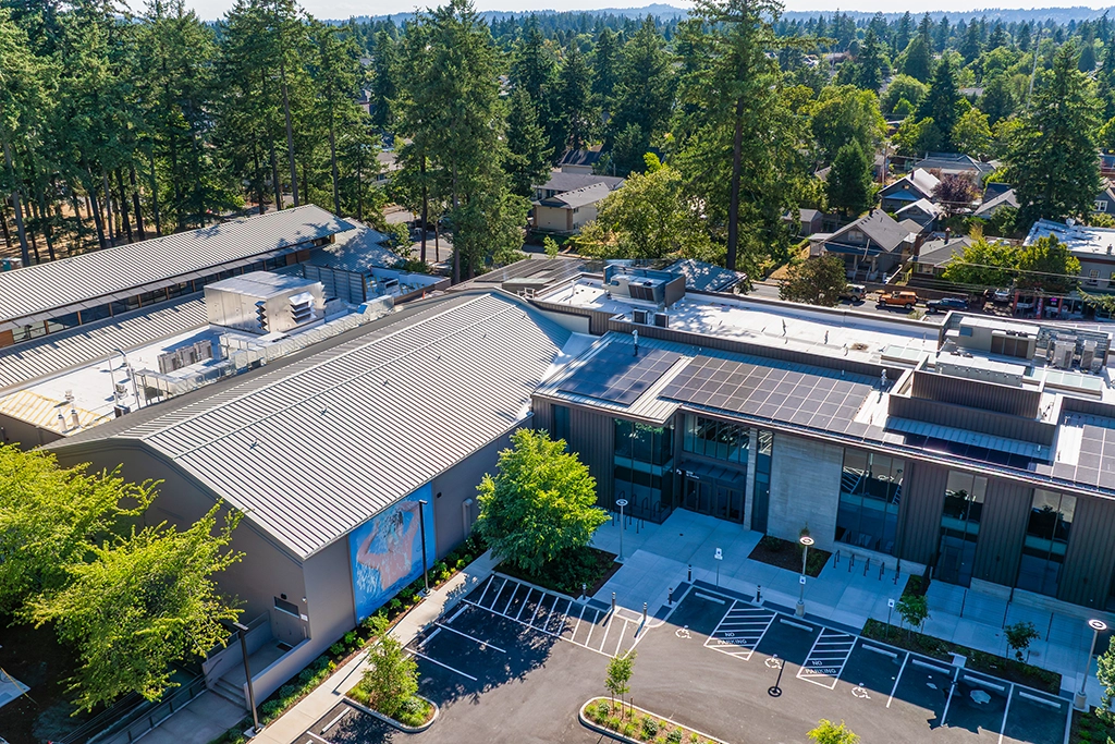 mt-scott-community-ctr-13 Mt. Scott Community Center featuring SpanSeam™, Select Seam®, Box Rib™ and Flush Panel from AEP Span.